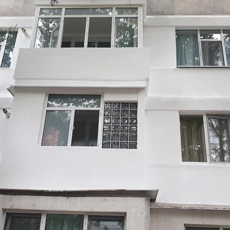 Ria & Mihai Apartament Galatiアパートメント エクステリア 写真